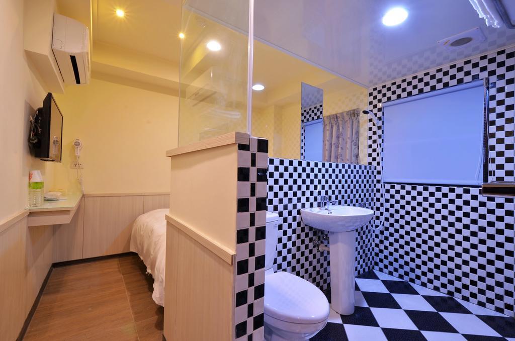 Galaxy Mini Inn Tajpej Zewnętrze zdjęcie