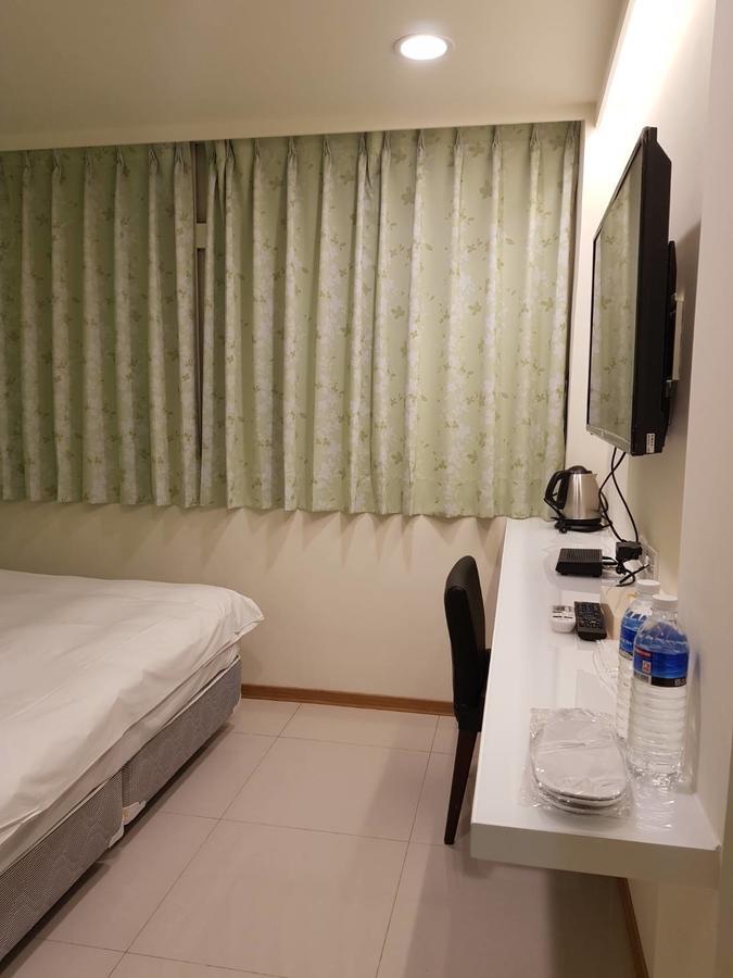 Galaxy Mini Inn Tajpej Zewnętrze zdjęcie
