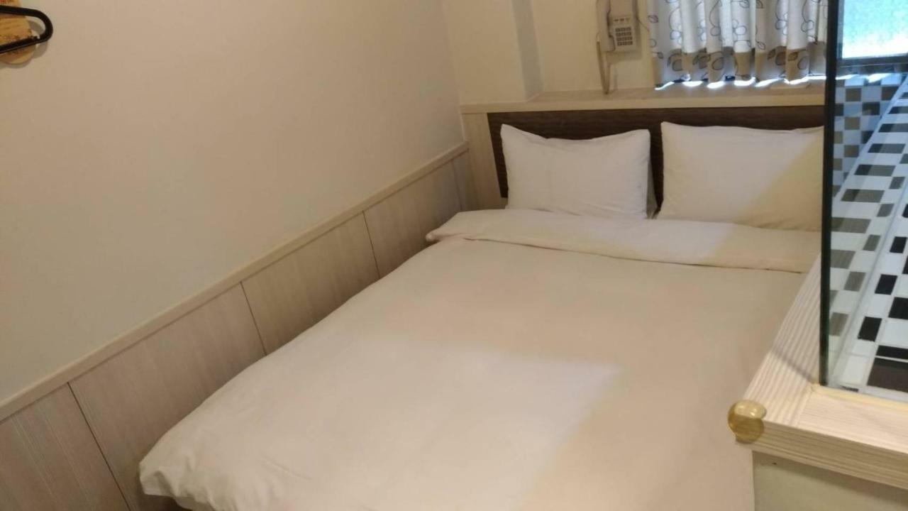 Galaxy Mini Inn Tajpej Zewnętrze zdjęcie